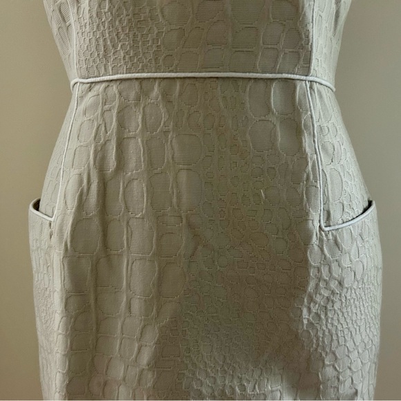 CUTE Alex Marie Tan Dress w/White Piping - Picture 2 of 6